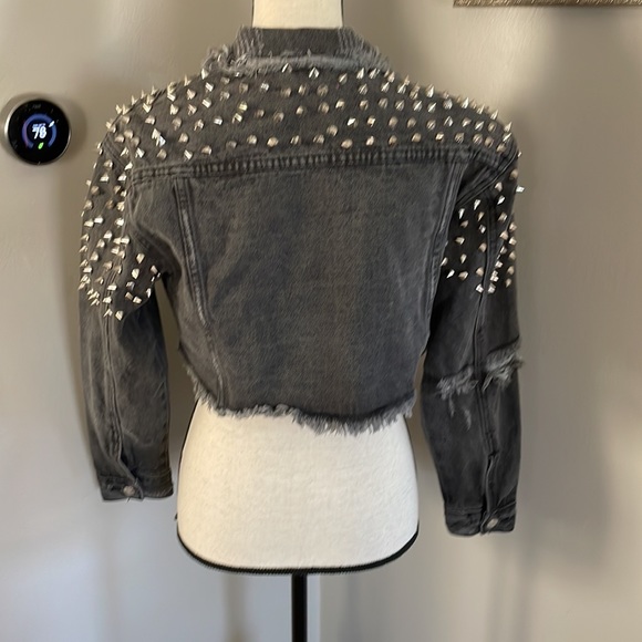 AZALEA WANG metal stud crop denim jacket AKIRA rare - Picture 9 of 12